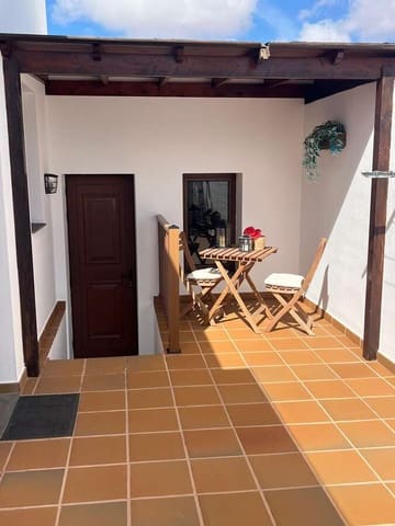 3 sypialnia Finka/Dom wiejski na sprzedaż w Tinajo z garażem - 495 000 € (Ref: 10175699)