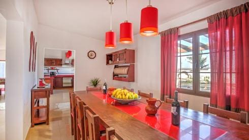 5 soverom Villa til salgs i Casillas de Morales med svømmebasseng - € 845 000 (Ref: 4539402)