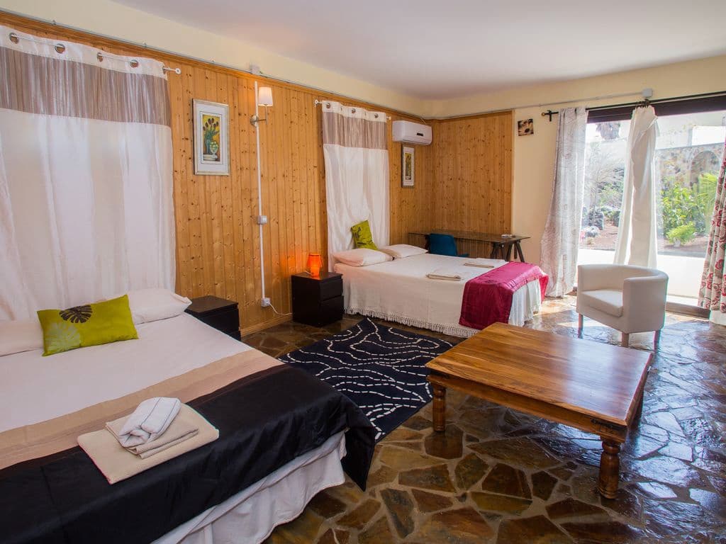 4 soverom Villa til salgs i Costa Teguise med svømmebasseng garasje - € 795 950 (Ref: 5036175)