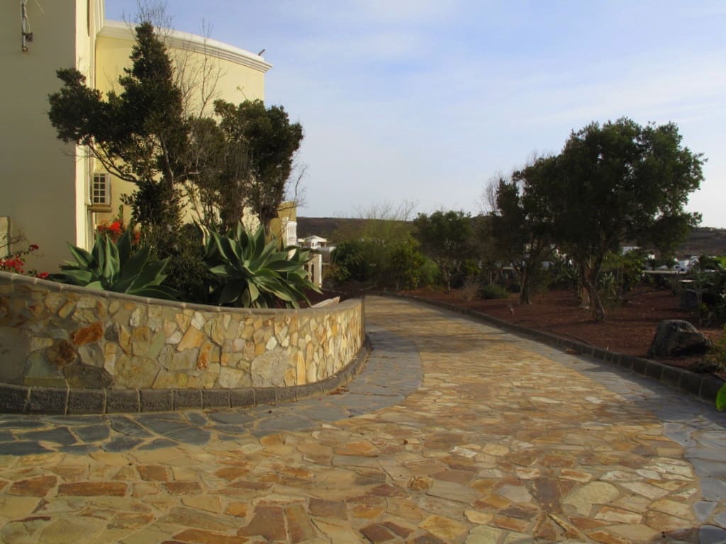 4 soverom Villa til salgs i Costa Teguise med svømmebasseng garasje - € 795 950 (Ref: 5036175)