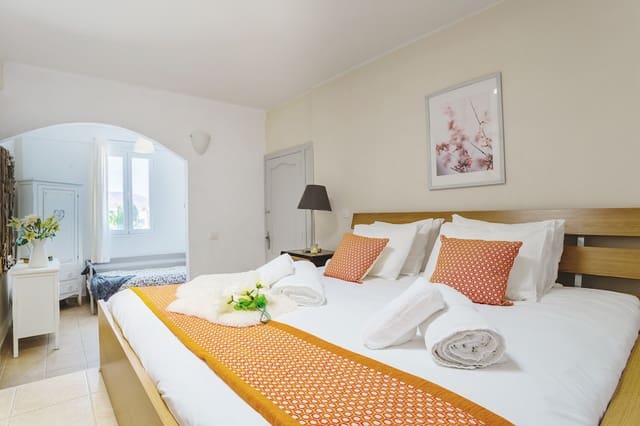 2 slaapkamer Appartement te koop in Costa Teguise, Teguise - € 840.000 (Ref: 5399575)