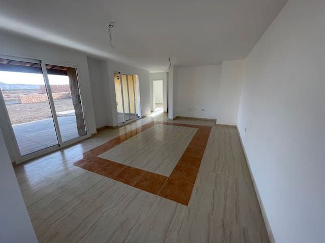 4 bedroom Finca/Country House for sale in Antigua - € 320,000 (Ref: 8457294)