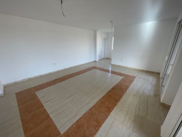 4 bedroom Finca/Country House for sale in Antigua - € 320,000 (Ref: 8457294)