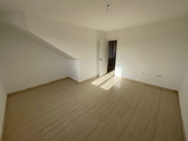 4 bedroom Finca/Country House for sale in Antigua - € 320,000 (Ref: 8457294)