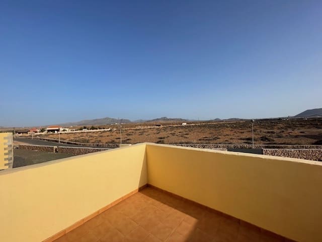 4 bedroom Finca/Country House for sale in Antigua - € 320,000 (Ref: 8457294)