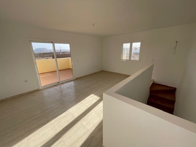 4 bedroom Finca/Country House for sale in Antigua - € 320,000 (Ref: 8457294)