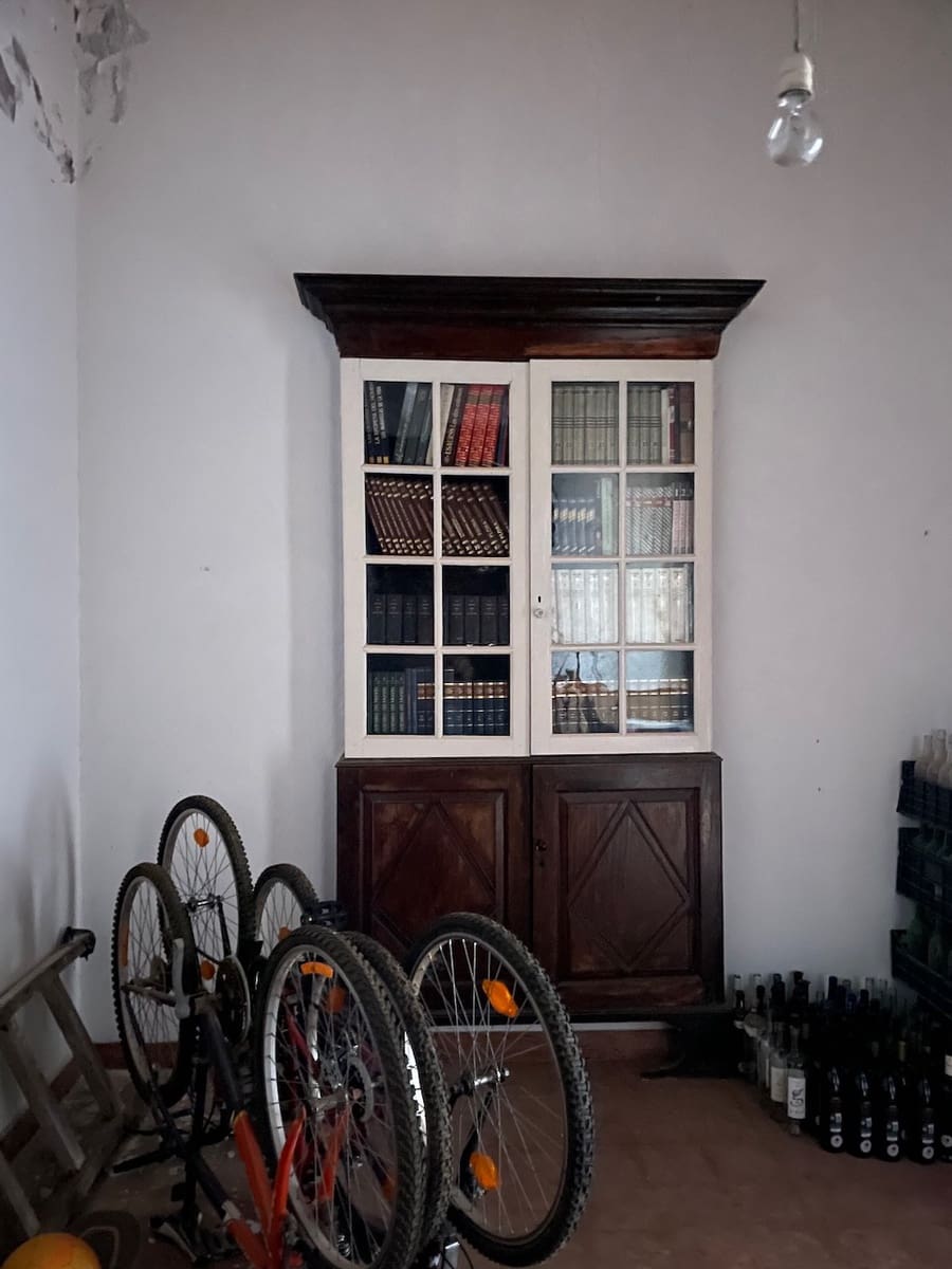 6 soveværelse Finca/Landehus til salg i La Vegueta med garage - € 970.000 (Ref: 8637571)