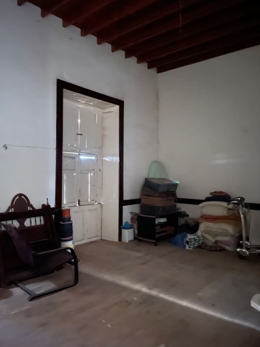 6 soveværelse Finca/Landehus til salg i La Vegueta med garage - € 970.000 (Ref: 8637571)