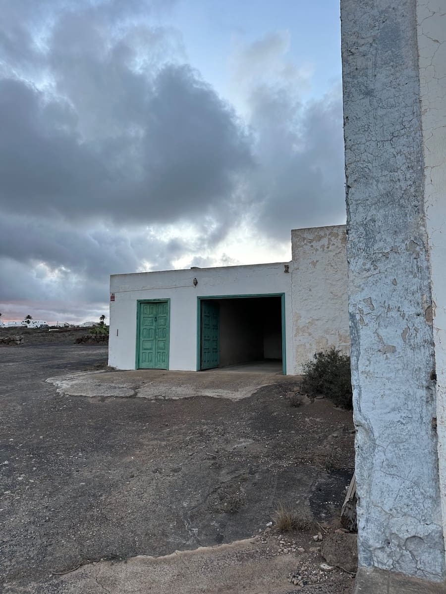 6 soveværelse Finca/Landehus til salg i La Vegueta med garage - € 970.000 (Ref: 8637571)