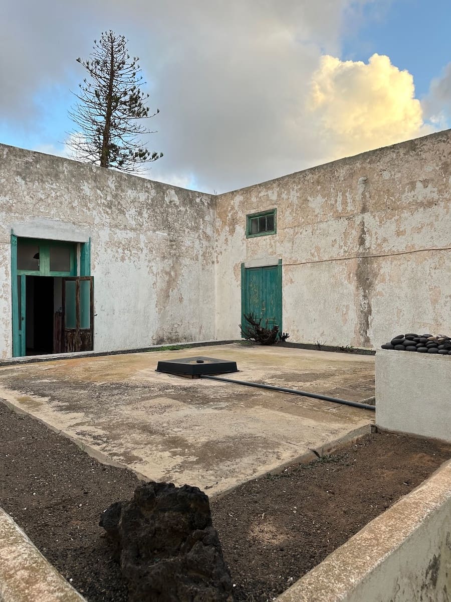 6 soveværelse Finca/Landehus til salg i La Vegueta med garage - € 970.000 (Ref: 8637571)