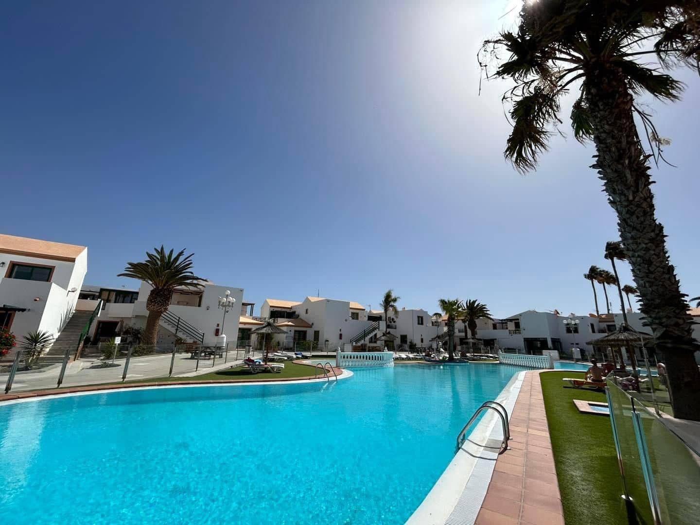 1 slaapkamer Appartement te koop in Caleta de Fuste met zwembad - € 145.000 (Ref: 8658862)