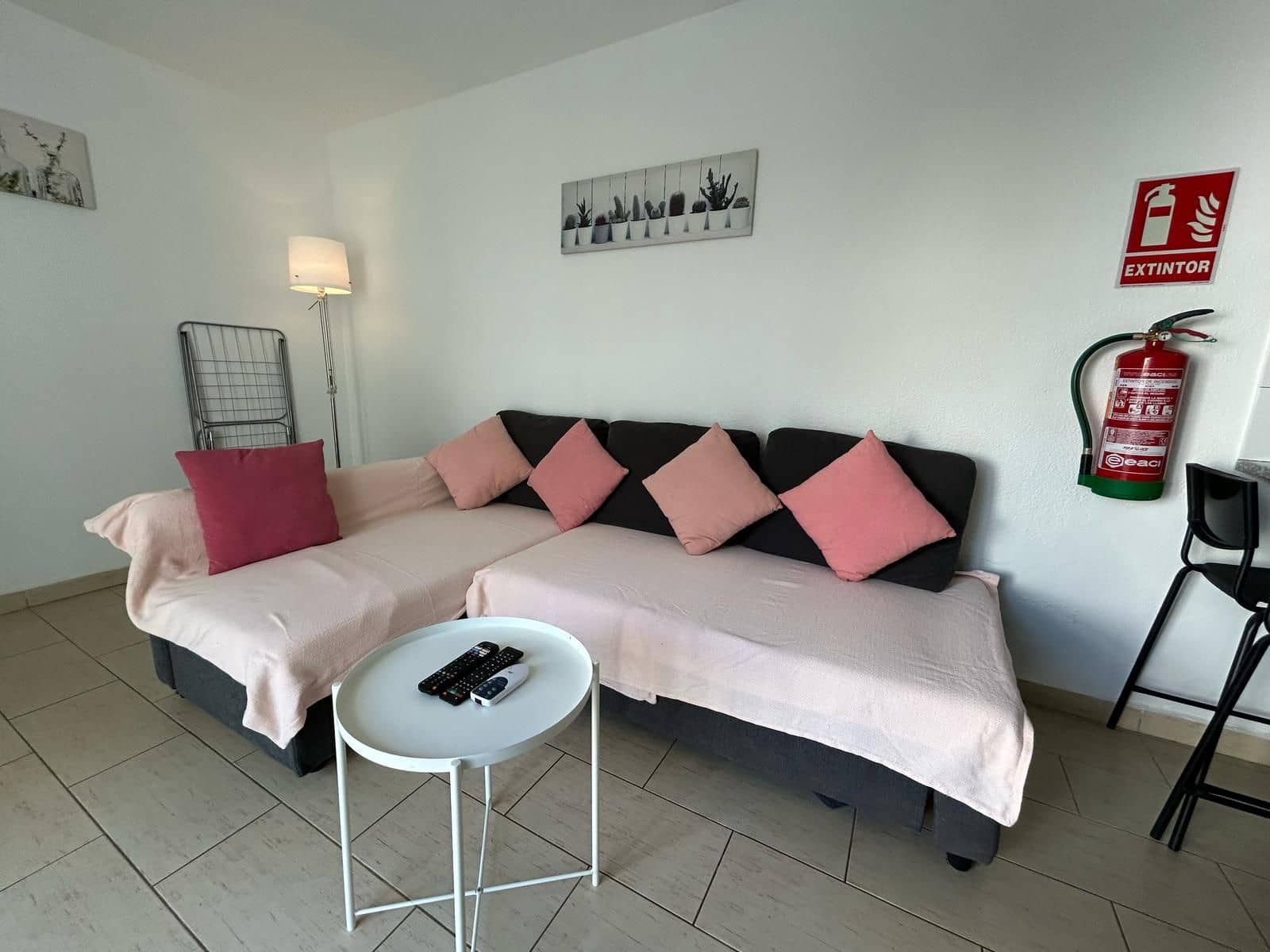 1 slaapkamer Appartement te koop in Caleta de Fuste met zwembad - € 145.000 (Ref: 8658862)