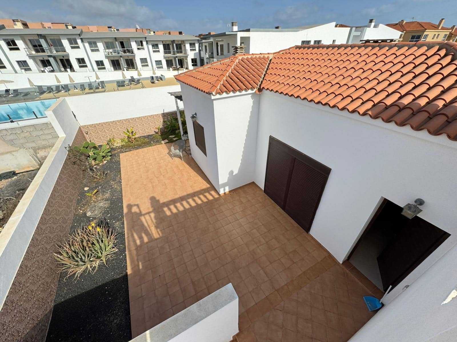 3 soveværelse Semi-Rækkehus til salg i Costa de Antigua med garage - € 285.000 (Ref: 8718458)