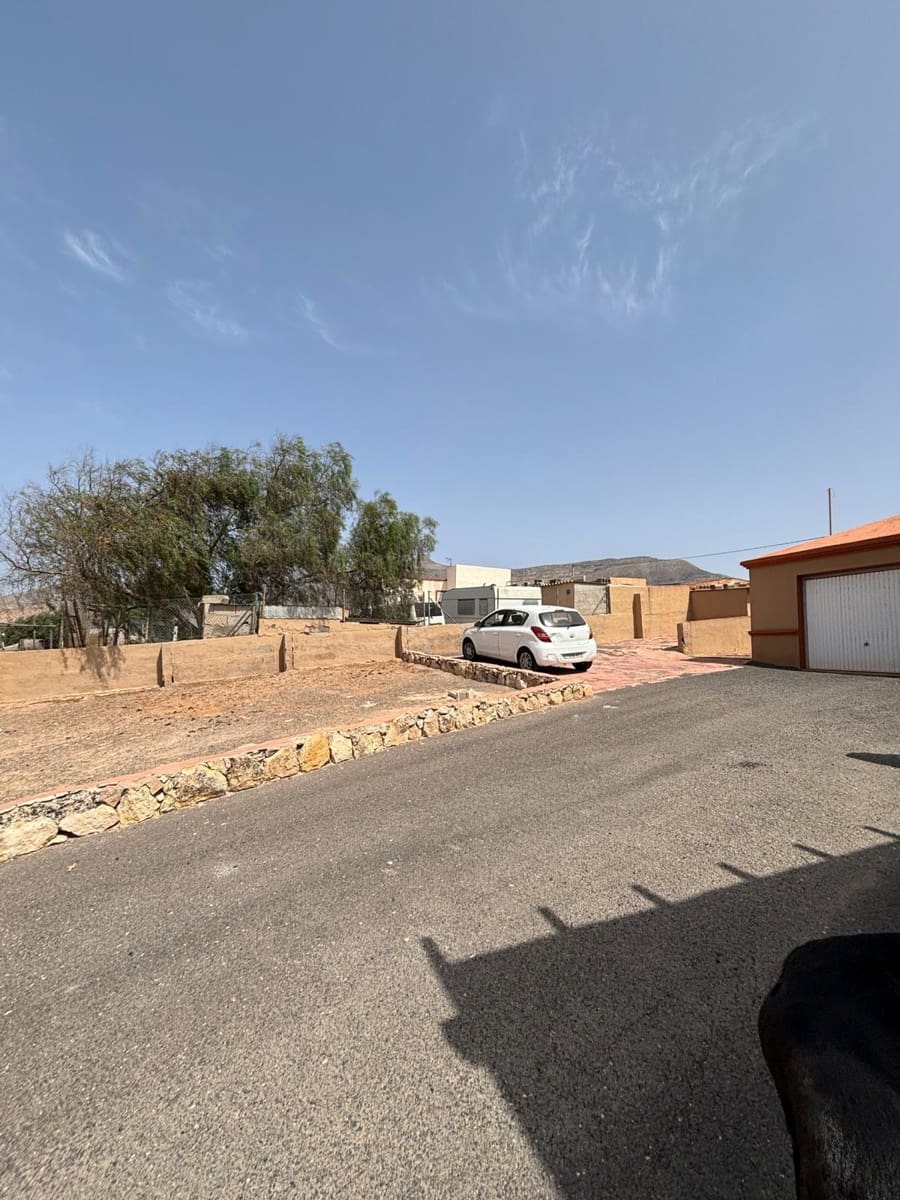 5 slaapkamer Finca/Landhuis te koop in Tindaya met garage - € 455.000 (Ref: 8723051)