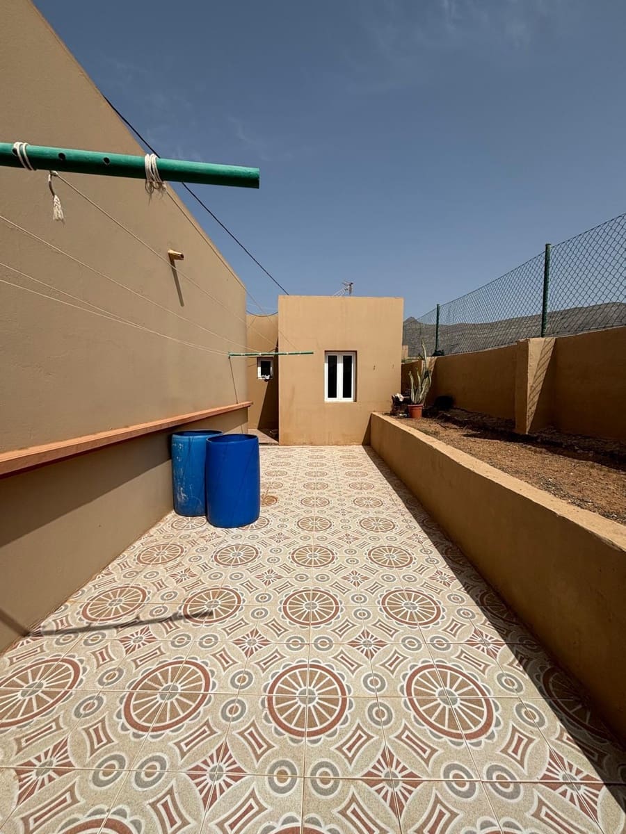 5 slaapkamer Finca/Landhuis te koop in Tindaya met garage - € 455.000 (Ref: 8723051)