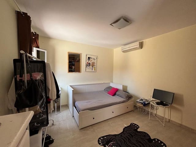 5 bedroom Finca/Country House for sale in Tindaya, La Oliva with garage - € 455,000 (Ref: 8723051)