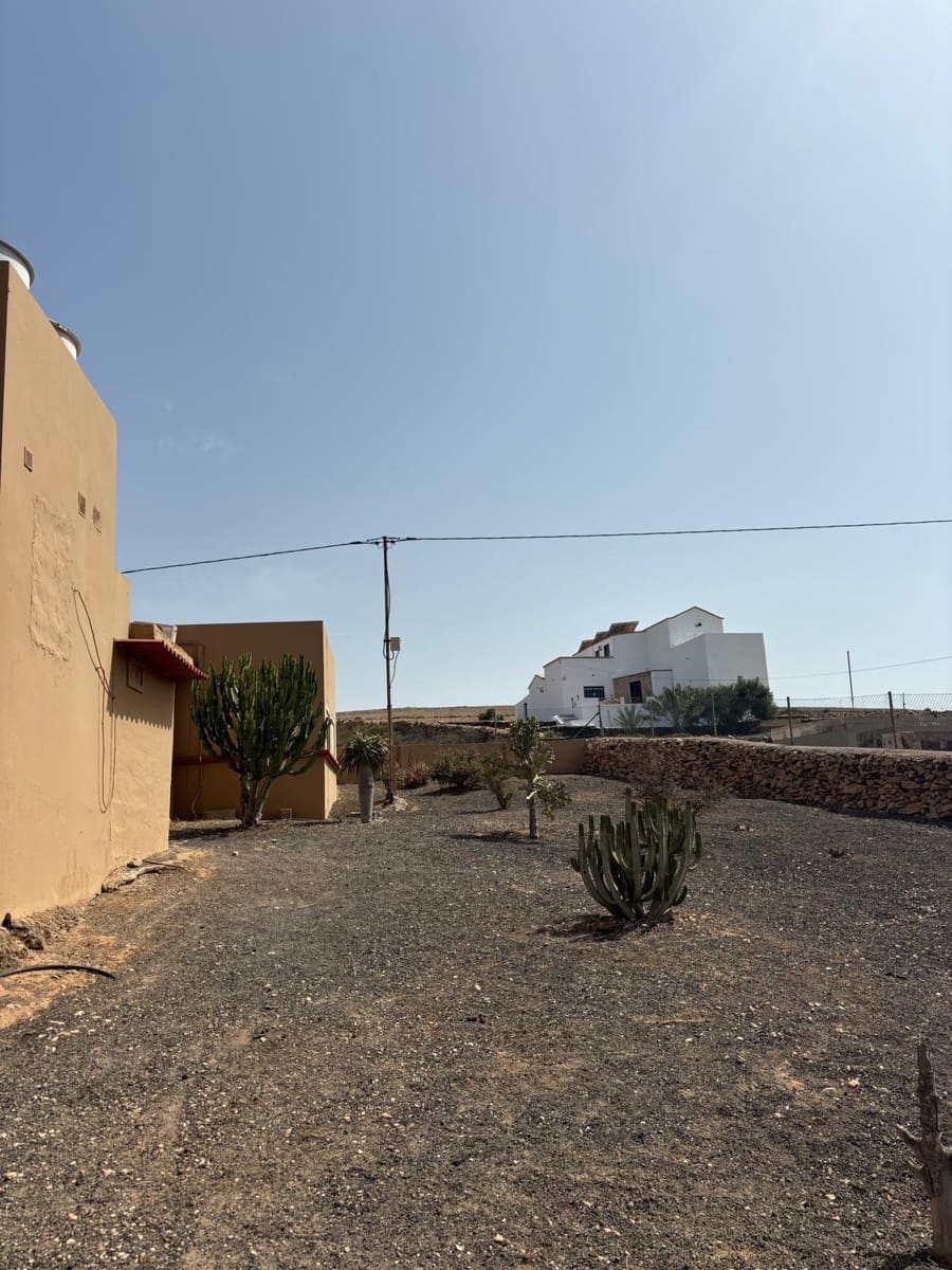 5 slaapkamer Finca/Landhuis te koop in Tindaya met garage - € 455.000 (Ref: 8723051)