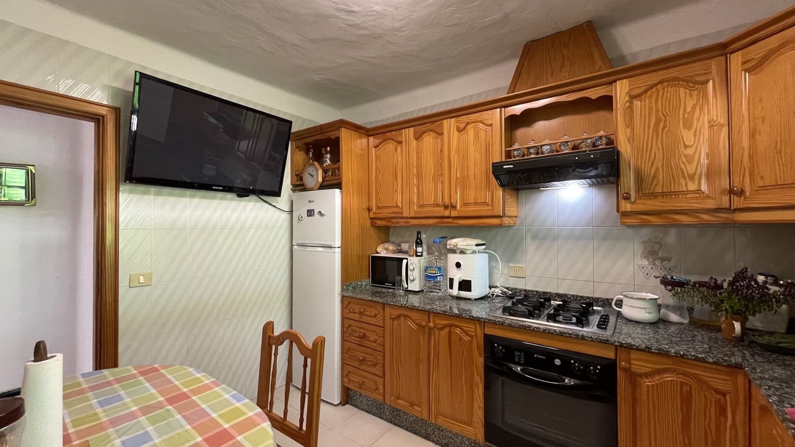 3 soveværelse Byhus til salg i Caleta de Famara med garage - € 360.000 (Ref: 8760455)