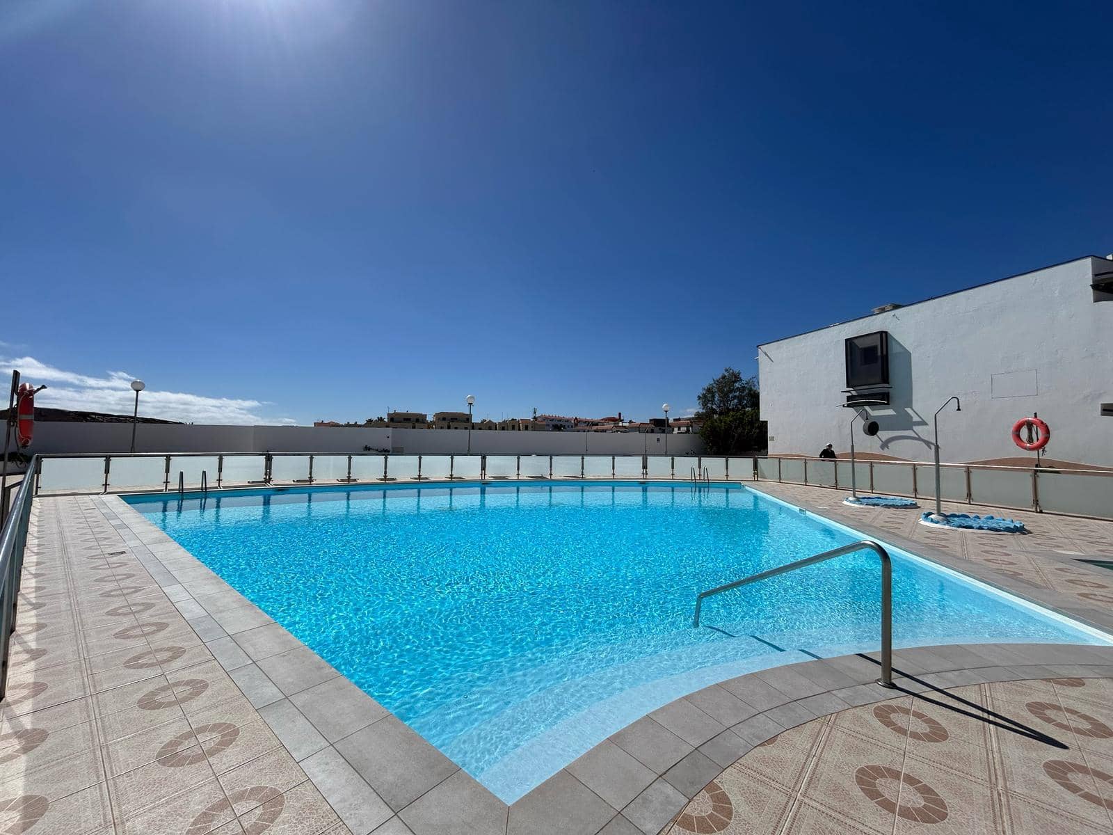 1 soveværelse Lejlighed til salg i Costa de Antigua med swimmingpool - € 129.000 (Ref: 8840218)