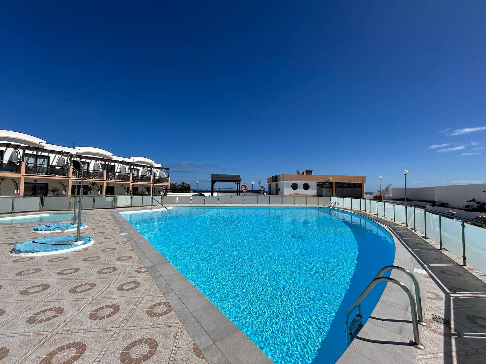 1 soveværelse Lejlighed til salg i Costa de Antigua med swimmingpool - € 129.000 (Ref: 8840218)