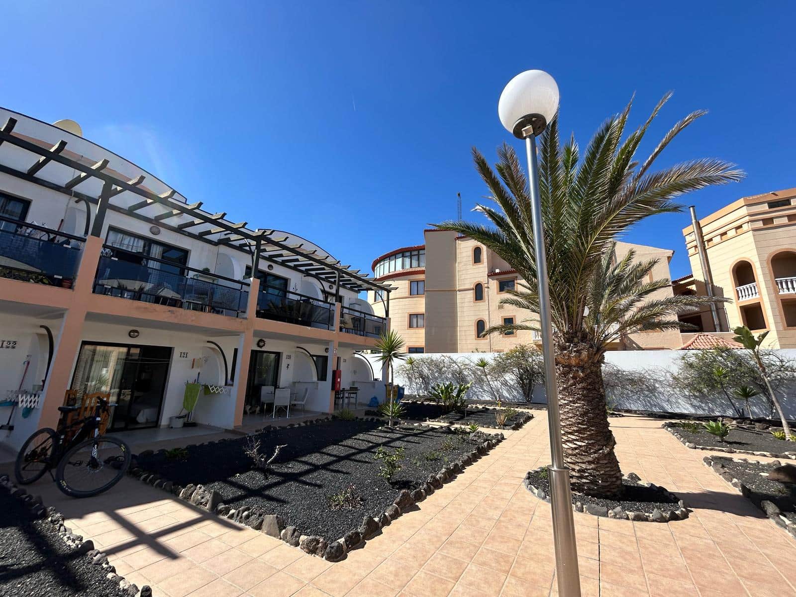 1 soveværelse Lejlighed til salg i Costa de Antigua med swimmingpool - € 129.000 (Ref: 8840218)