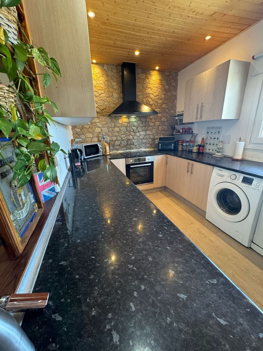 3 soveværelse Finca/Landehus til salg i Triquivijate med garage - € 289.000 (Ref: 8961944)