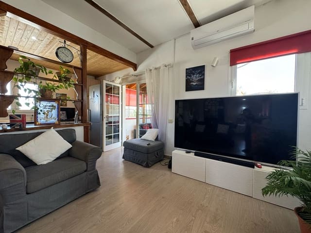 3 bedroom Finca/Country House for sale in Triquivijate, Antigua with garage - € 289,000 (Ref: 8961944)