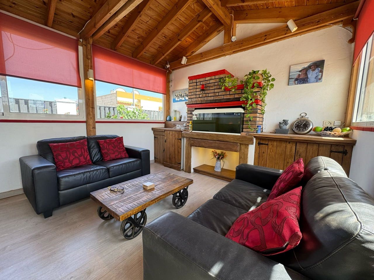 3 soveværelse Finca/Landehus til salg i Triquivijate med garage - € 289.000 (Ref: 8961944)