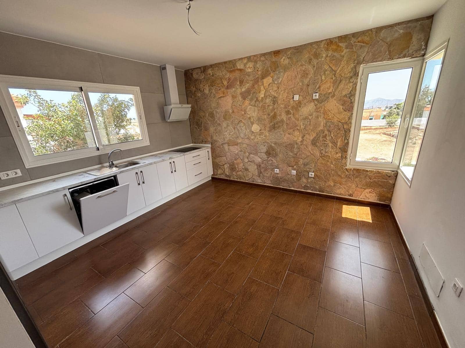 3 soveværelse Finca/Landehus til salg i Triquivijate - € 310.000 (Ref: 8961945)