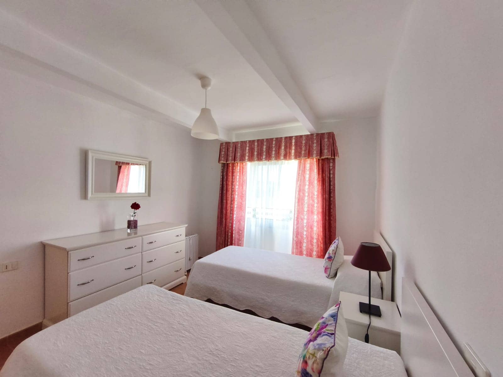 2 soveværelse Finca/Landehus til salg i Orzola med garage - € 440.000 (Ref: 8962068)