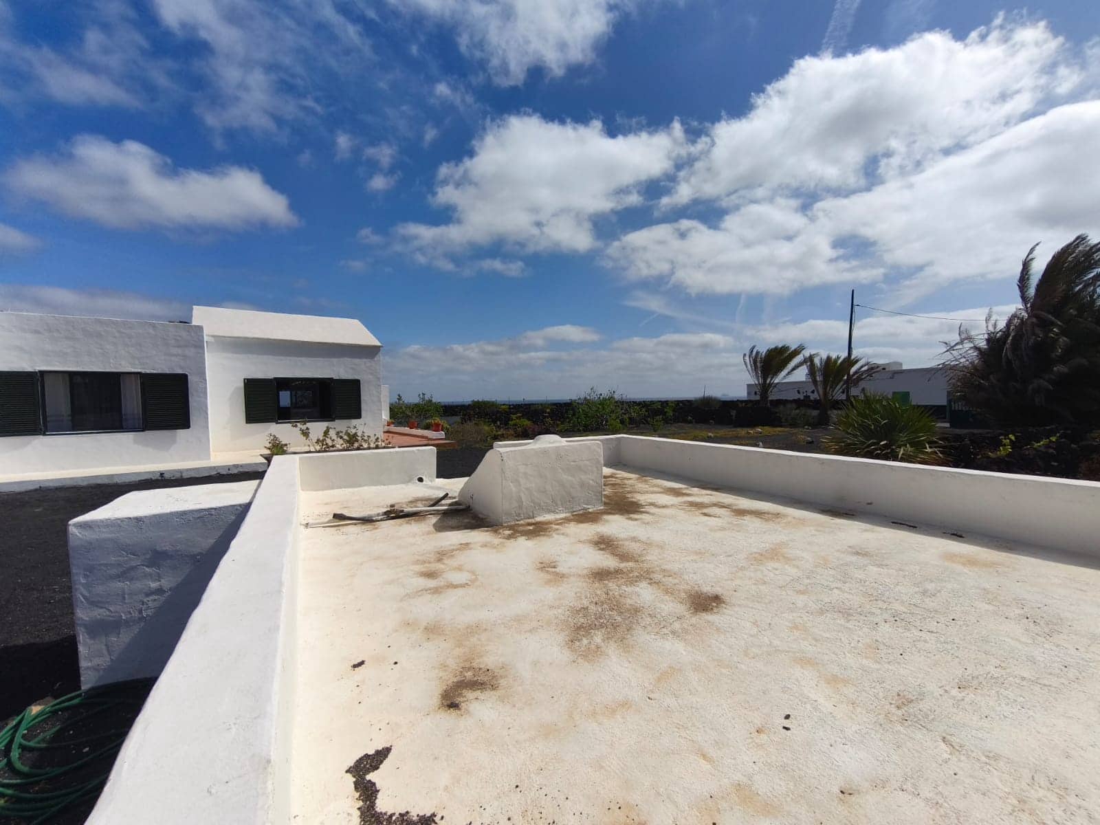 2 soveværelse Finca/Landehus til salg i Orzola med garage - € 440.000 (Ref: 8962068)