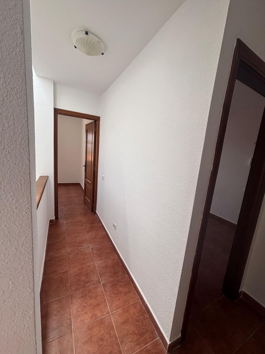 3 soveværelse Rækkehus til salg i Caleta de Fuste med swimmingpool - € 249.000 (Ref: 9030700)