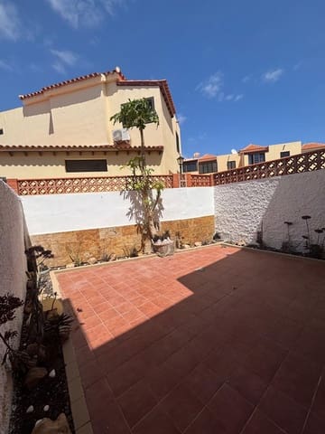 3 Zimmer Reihenhaus zu verkaufen in Caleta de Fuste, Antigua mit Pool - 249.000 € (Ref: 9030700)