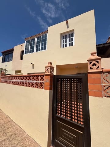 3 Zimmer Reihenhaus zu verkaufen in Caleta de Fuste, Antigua mit Pool - 249.000 € (Ref: 9030700)