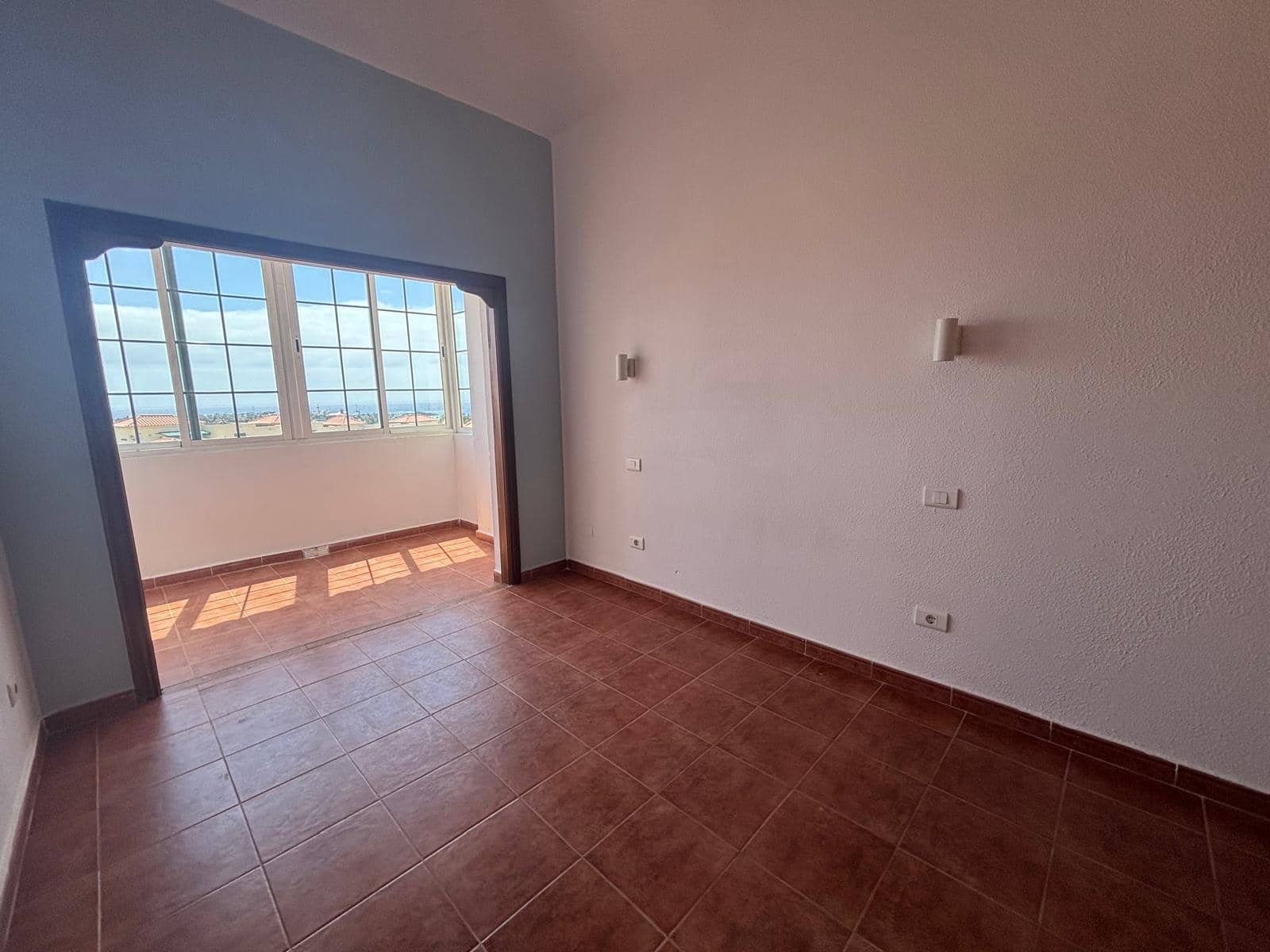 3 soveværelse Rækkehus til salg i Caleta de Fuste med swimmingpool - € 249.000 (Ref: 9030700)