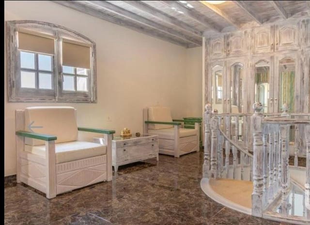 9 soveværelse Villa til salg i La Asomada, Tías med swimmingpool garage - € 1.450.000 (Ref: 9150867)