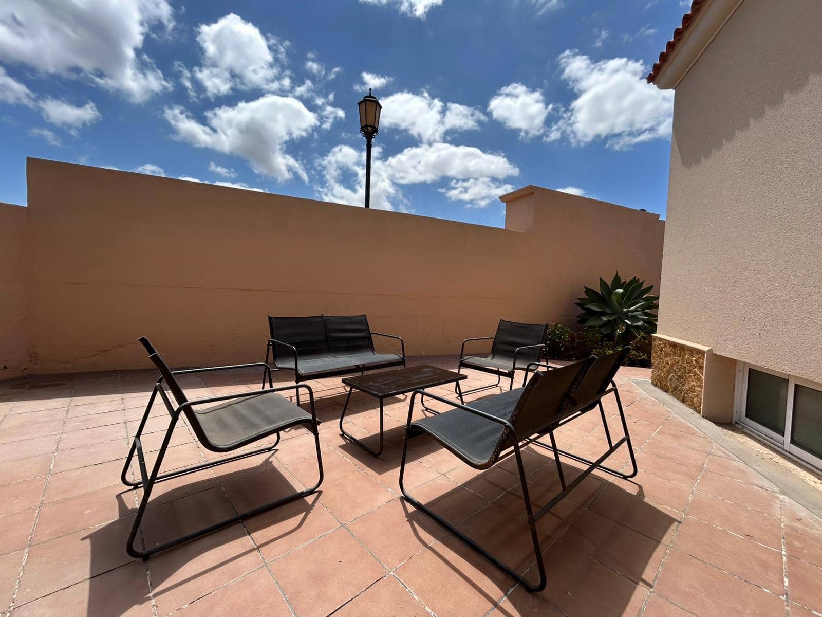 3 quarto Moradia para venda em Costa de Antigua com piscina garagem - 325 000 € (Ref: 9154653)