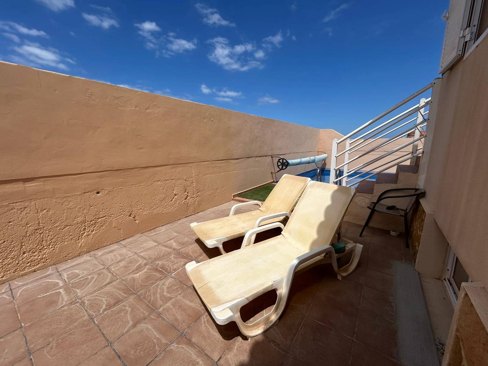 3 quarto Moradia para venda em Costa de Antigua com piscina garagem - 325 000 € (Ref: 9154653)