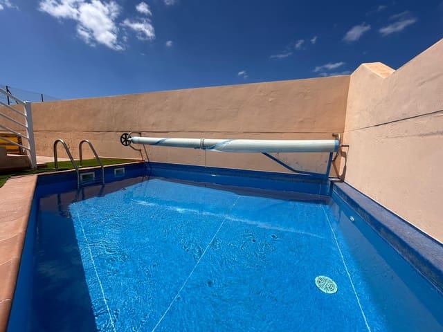 3 quarto Moradia para venda em Costa de Antigua, Antigua com piscina garagem - 335 000 € (Ref: 9154653)