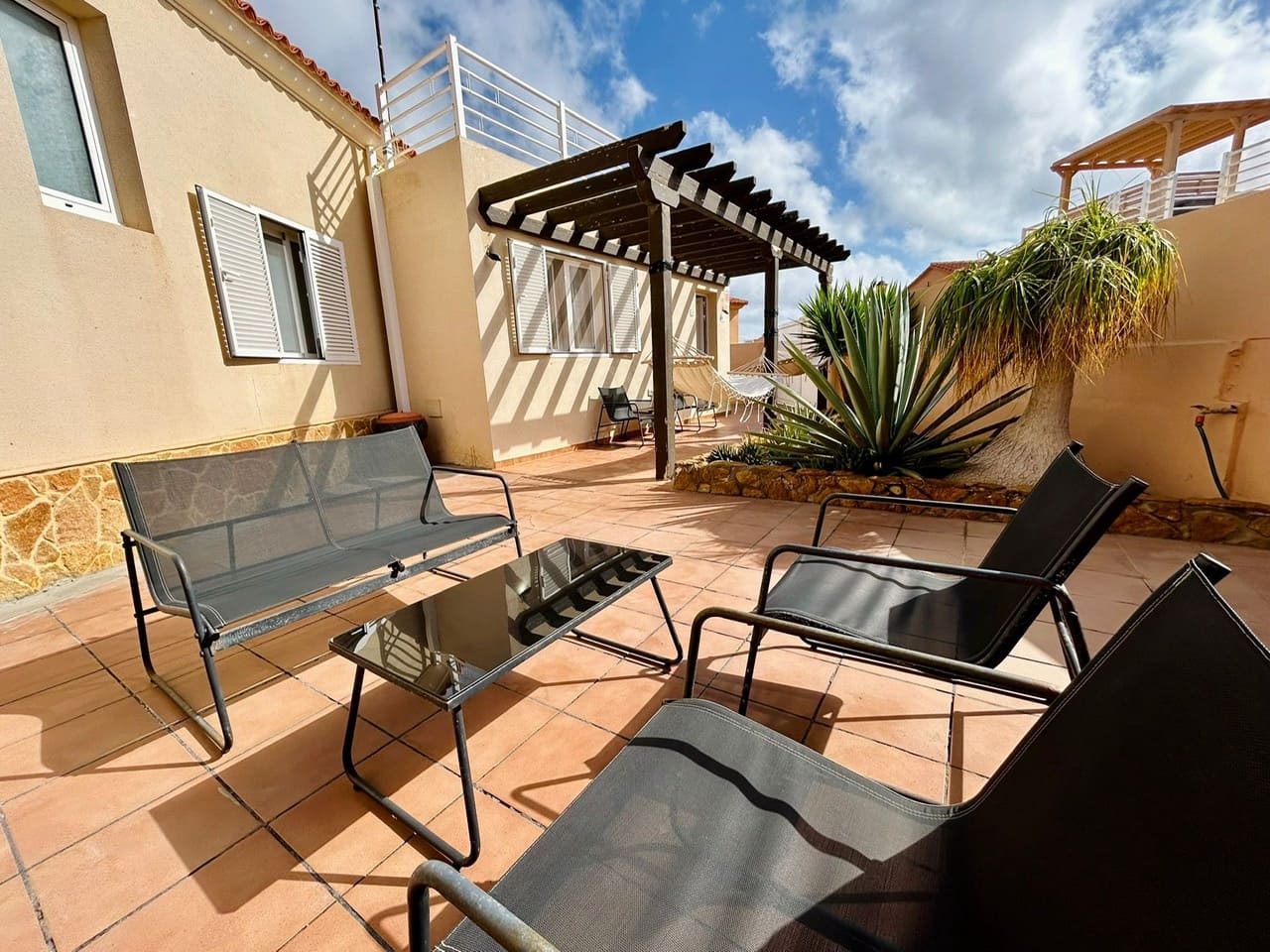 3 quarto Moradia para venda em Costa de Antigua com piscina garagem - 325 000 € (Ref: 9154653)