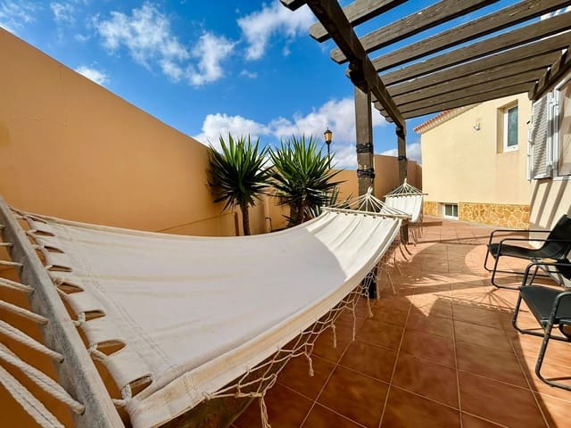 3 quarto Moradia para venda em Costa de Antigua, Antigua com piscina garagem - 325 000 € (Ref: 9154653)