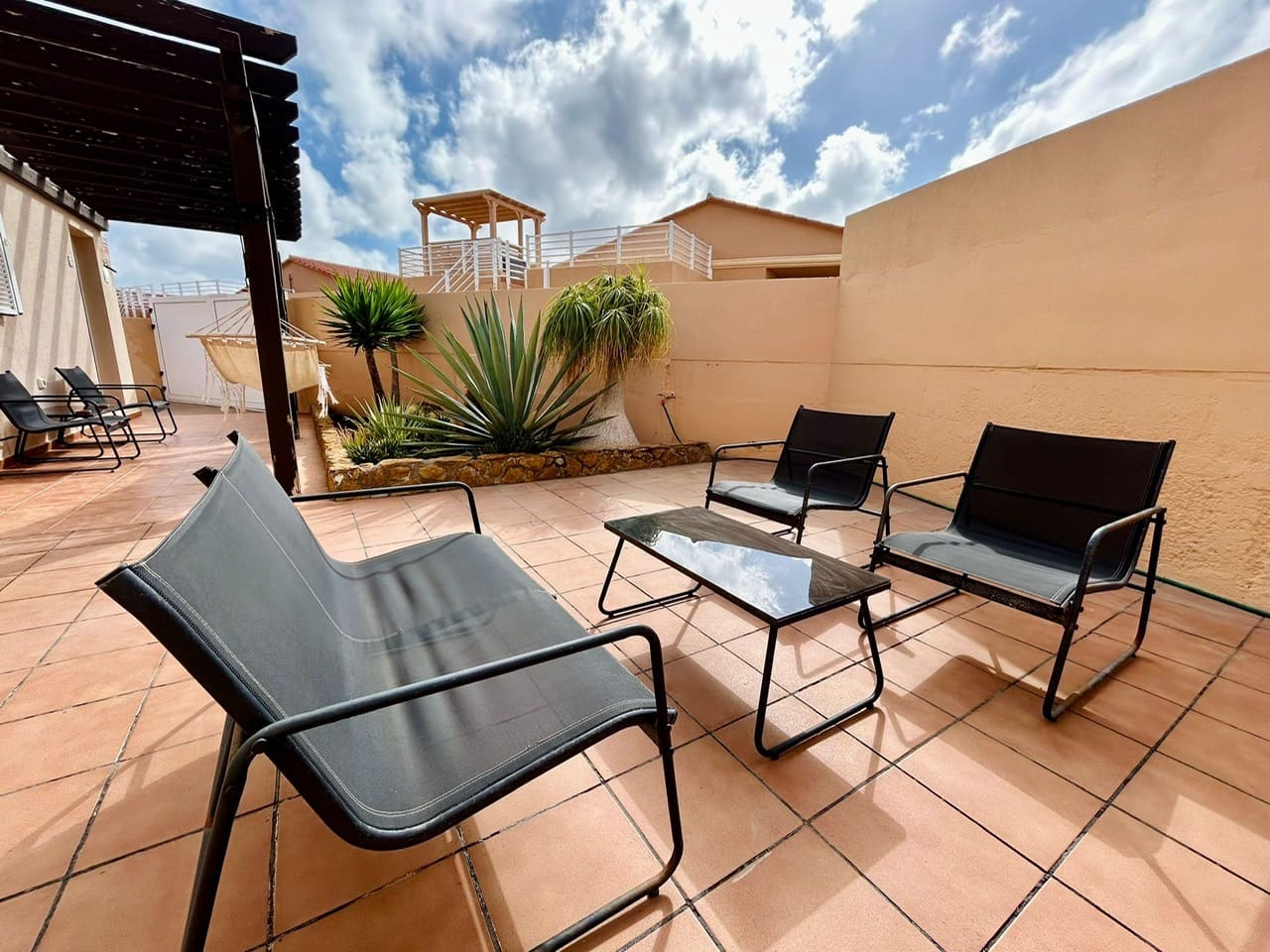 3 quarto Moradia para venda em Costa de Antigua com piscina garagem - 325 000 € (Ref: 9154653)