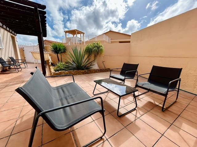 3 quarto Moradia para venda em Costa de Antigua, Antigua com piscina garagem - 325 000 € (Ref: 9154653)