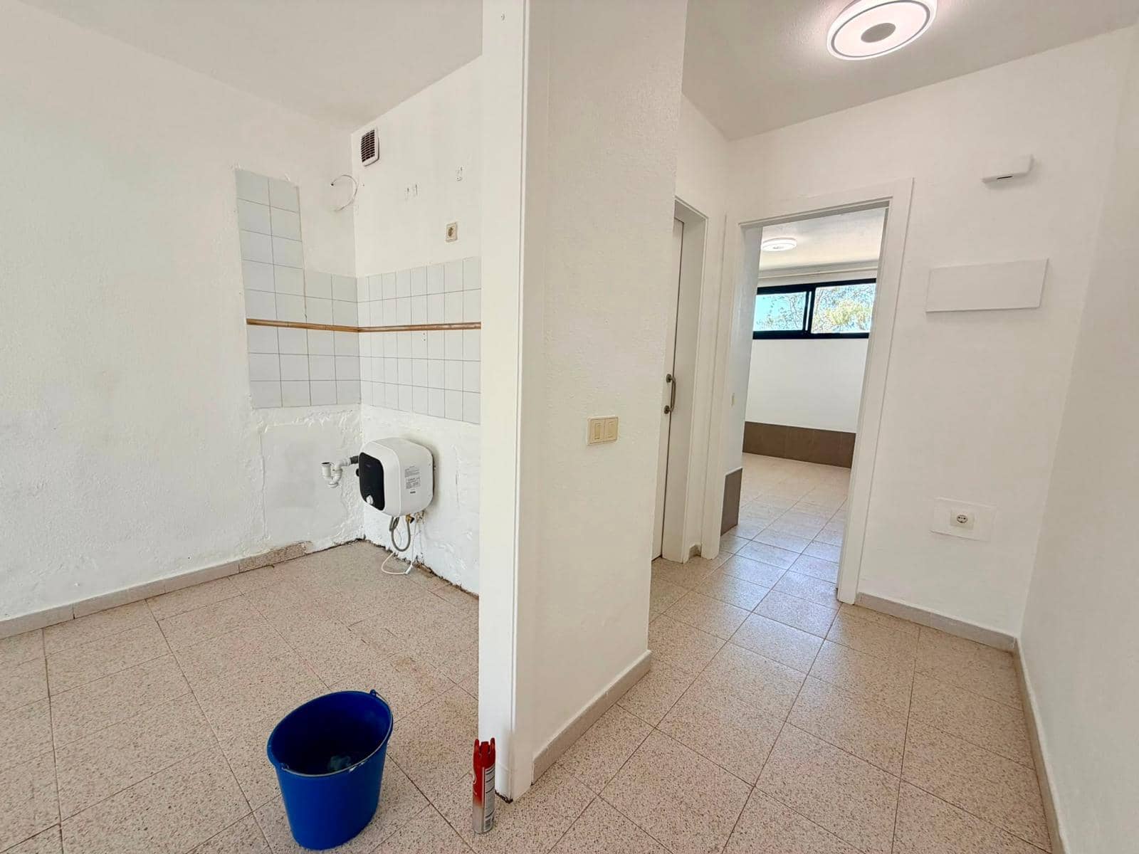 1 bedroom Apartment for sale in Costa de Antigua with pool - € 120,000 (Ref: 9154664)