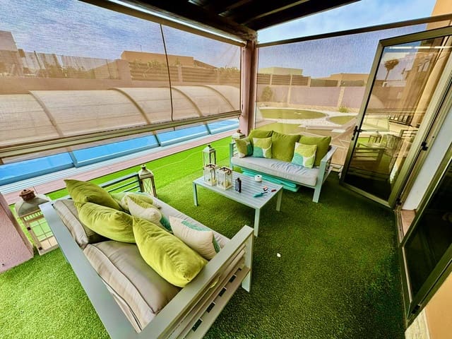 3 soverom Villa til salgs i Caleta de Fuste, Antigua med svømmebasseng garasje - € 495 000 (Ref: 9158264)