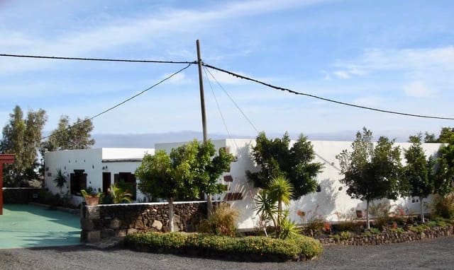 3 soveværelse Finca/Landehus til salg i Macher, Tías med garage - € 1.500.000 (Ref: 9160350)