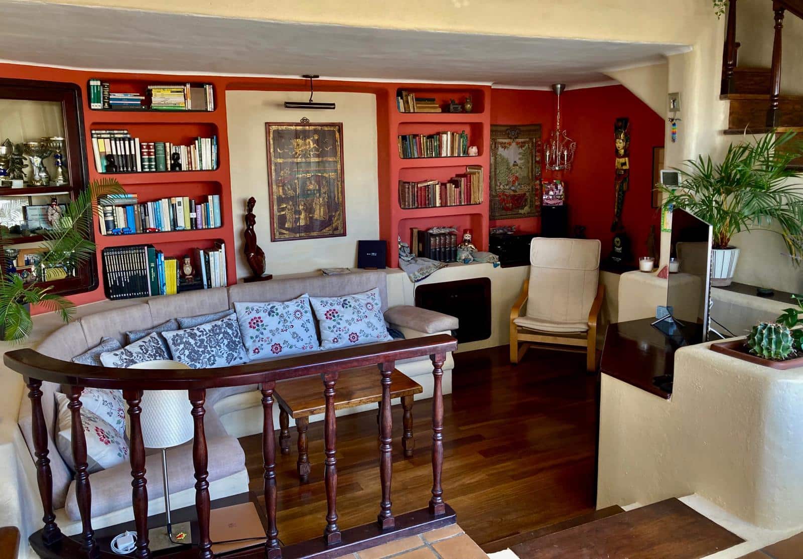 4 soveværelse Villa til salg i Nazaret med garage - € 690.000 (Ref: 9191599)