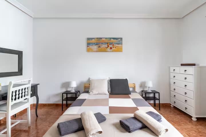 4 bedroom Villa for sale in Nazaret with pool garage - € 550,000 (Ref: 9191731)