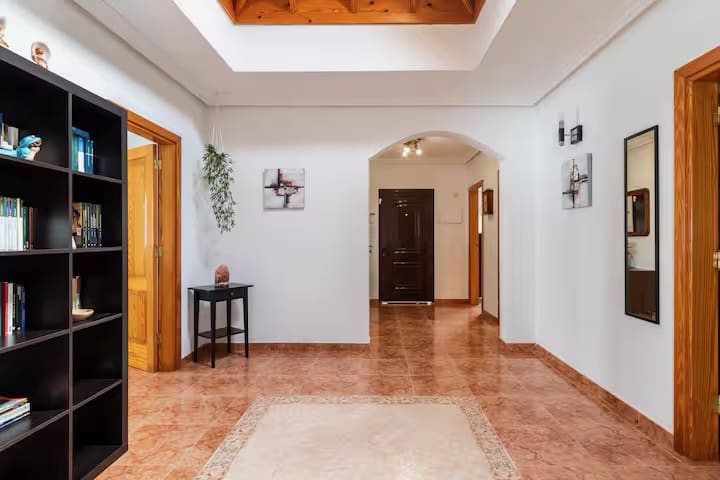 4 bedroom Villa for sale in Nazaret with pool garage - € 550,000 (Ref: 9191731)