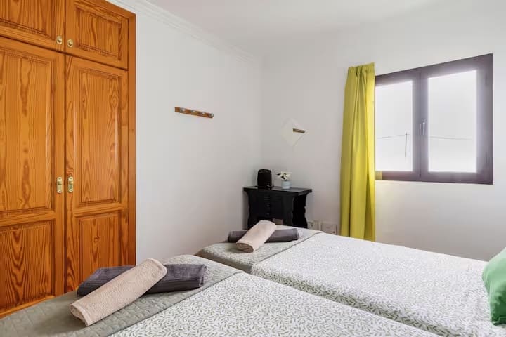 4 bedroom Villa for sale in Nazaret with pool garage - € 550,000 (Ref: 9191731)